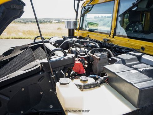 Used 2001 HUMMER H1 4-Door Wagon image 18