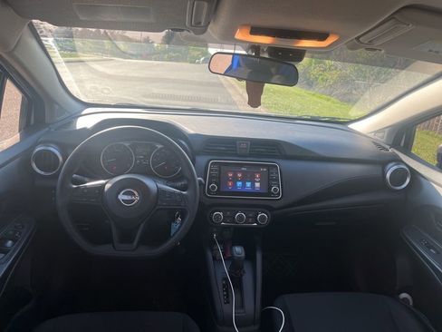 Used 2023 Nissan Versa S w/ S Plus Package image 5