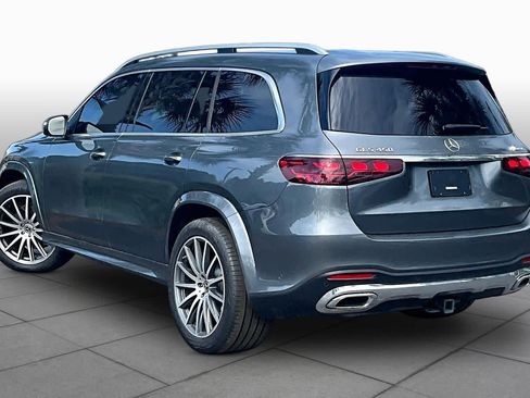 Used 2025 Mercedes-Benz GLS 450 4MATIC image 12