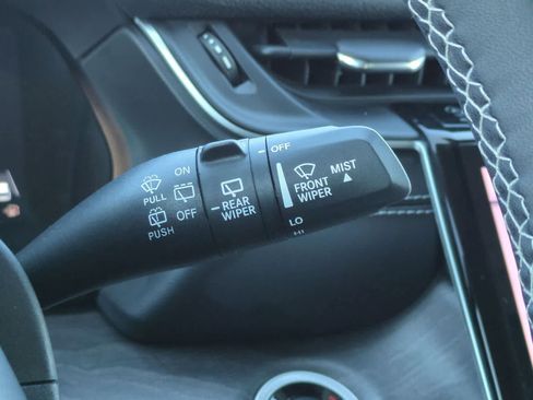 Certified 2023 Jeep Grand Cherokee L Limited w/ Luxury Tech Group II AWD/4WD image 28