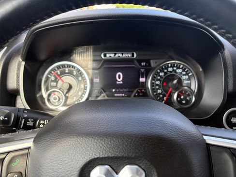 Used 2020 RAM 1500 Big Horn AWD/4WD image 20