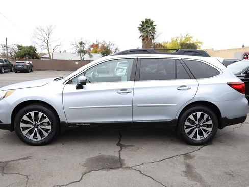Used 2016 Subaru Outback 2.5i Limited image 7