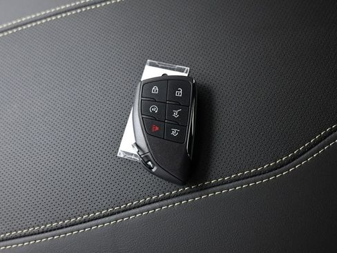 New 2026 GMC Yukon Elevation image 20