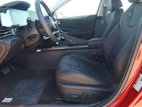 New 2026 Hyundai Elantra Limited image 13