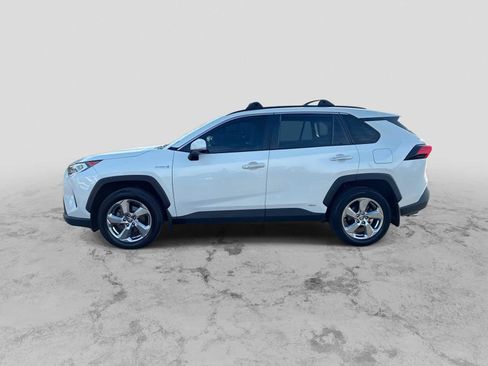 Used 2020 Toyota RAV4 Limited AWD/4WD image 5
