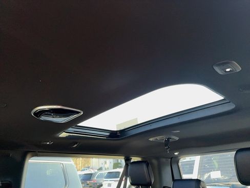 New 2026 Jeep Grand Wagoneer L Limited AWD/4WD image 10