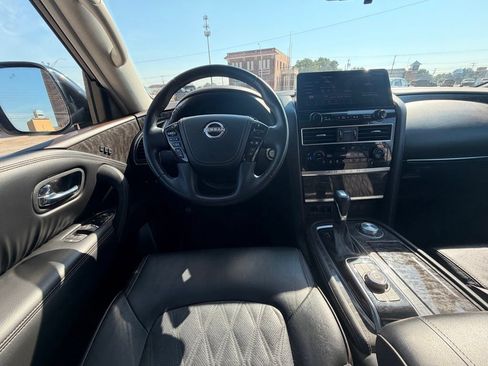 Certified 2022 Nissan Armada Platinum w/ Captain's Chairs Package AWD/4WD image 23