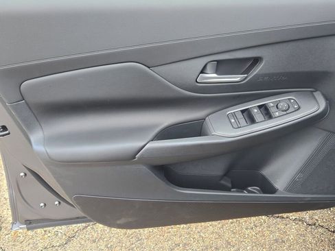 New 2026 Nissan Sentra SV w/ SV Convenience Package FWD image 19