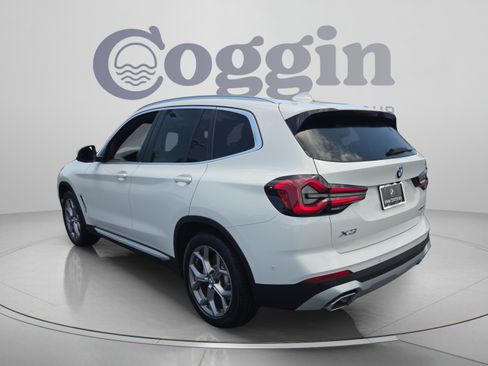 Used 2024 BMW X3 sDrive30i w/ Convenience Package RWD image 3