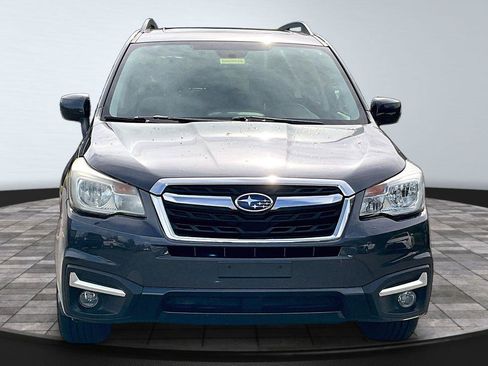 Used 2018 Subaru Forester 2.5i Premium AWD/4WD image 2