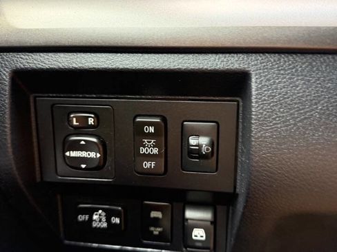 Used 2017 Toyota Tundra TRD Pro AWD/4WD image 21