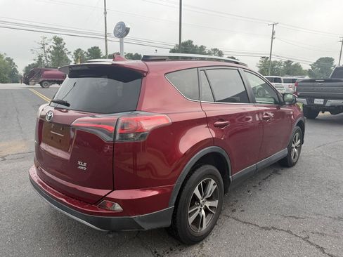 Used 2018 Toyota RAV4 XLE w/ Plus Extra Value Package AWD/4WD image 5