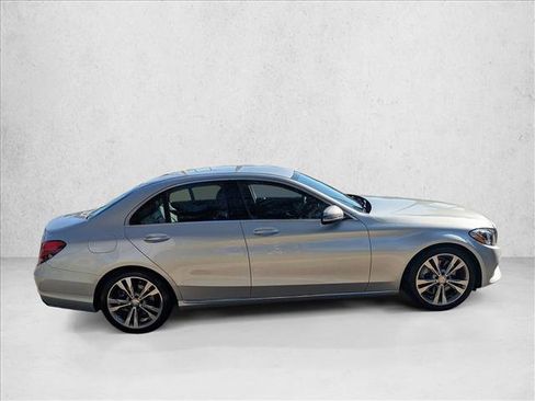 Used 2016 Mercedes-Benz C 300 Sedan image 4