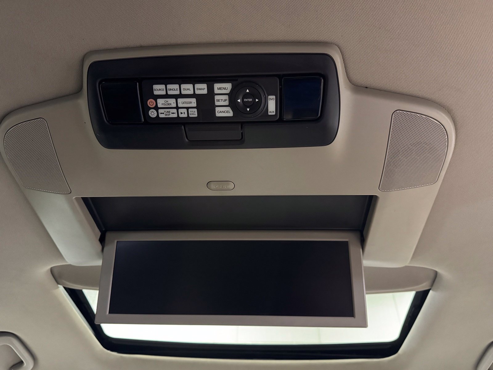 Used 2014 Honda Odyssey Touring image 52
