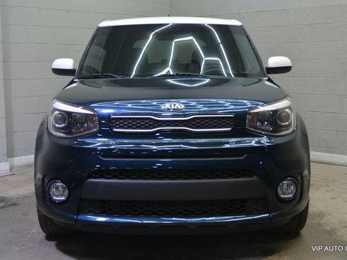 Used 2018 Kia Soul + FWD image 5