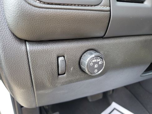 Used 2022 GMC Canyon Elevation image 30