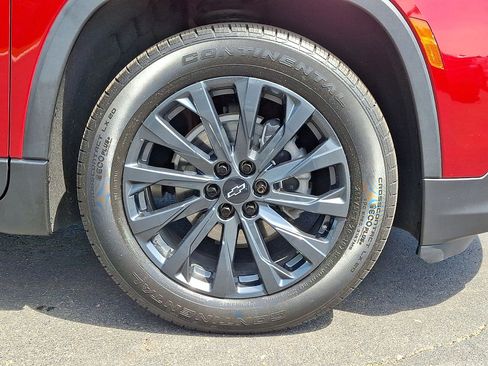 Certified 2023 Chevrolet Traverse RS w/ LPO, Floor Liner Package AWD/4WD image 27