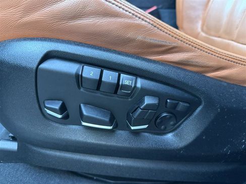 Used 2017 BMW X5 M image 33