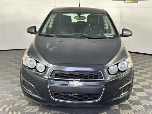 Used 2014 Chevrolet Sonic LT image 8