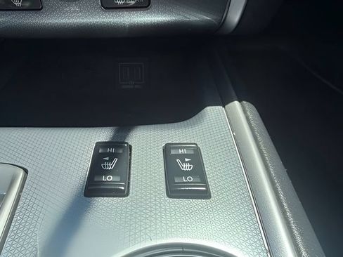 Used 2018 Nissan Pathfinder SL w/ SL Premium Package AWD/4WD image 20