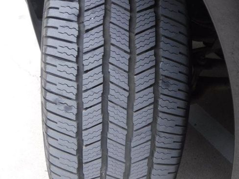 Used 2017 Cadillac Escalade ESV Premium Luxury image 20