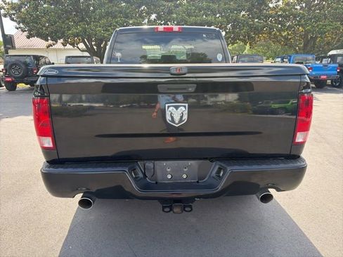 Used 2013 RAM 1500 Express RWD image 4