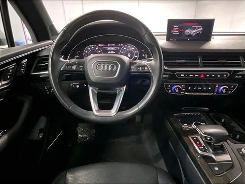 Used 2019 Audi Q7 3.0T Premium Plus w/ Premium Plus Package AWD/4WD image 7