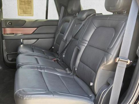 Certified 2023 Lincoln Navigator Reserve image 19