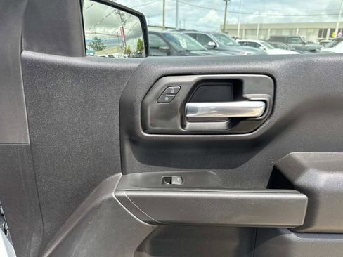 Used 2025 Chevrolet Silverado 1500 W/T RWD image 13
