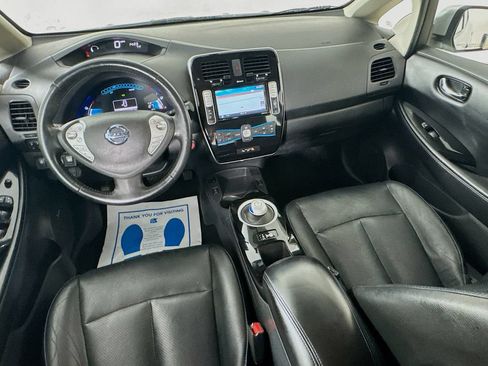Used 2014 Nissan Leaf SL w/ Premium Package FWD image 27