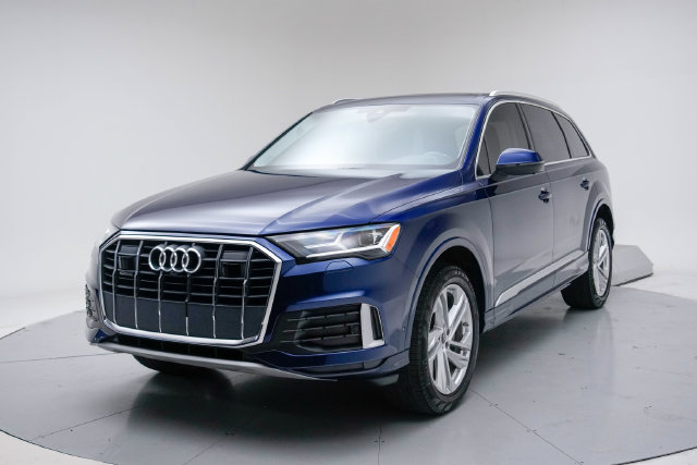 Used 2023 Audi Q7 2.0T Premium Plus w/ Premium Plus Package AWD/4WD image 3