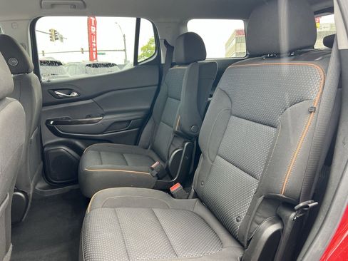 Used 2023 GMC Acadia AT4 image 24