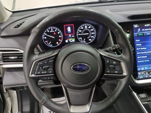 Used 2023 Subaru Outback Touring XT image 4