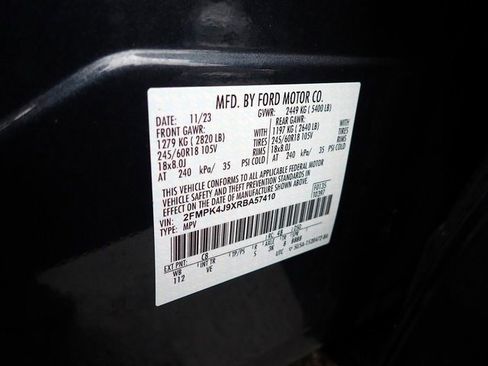 Certified 2024 Ford Edge SEL image 21