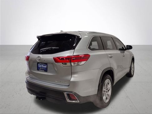 Used 2019 Toyota Highlander Limited AWD/4WD image 13