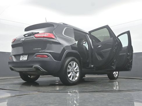 Used 2016 Jeep Cherokee Limited AWD/4WD image 55