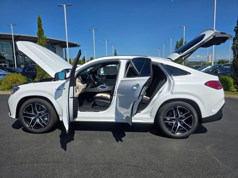 New 2026 Mercedes-Benz GLE 53 AMG 4MATIC Coupe image 11