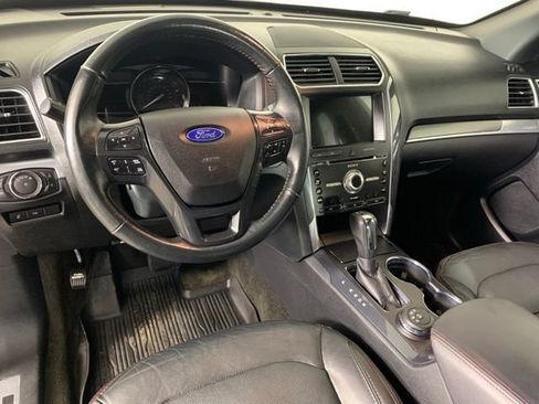 Used 2018 Ford Explorer Sport w/ Equipment Group 401A AWD/4WD image 21