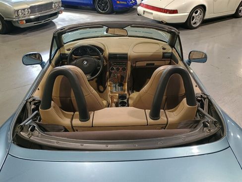 Used 2000 BMW Z3 2.5i RWD image 7
