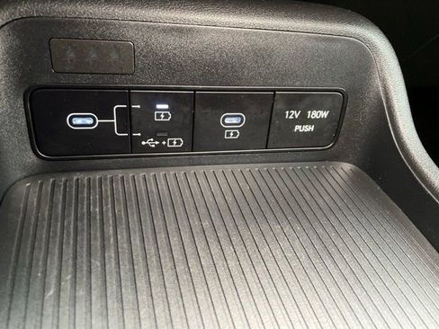 Used 2024 Hyundai Kona SEL image 17