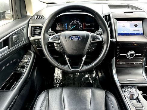 Used 2020 Ford Edge Titanium AWD/4WD image 20