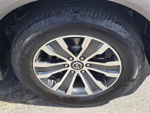 Used 2018 Nissan Armada SL w/ Moonroof Package RWD image 21