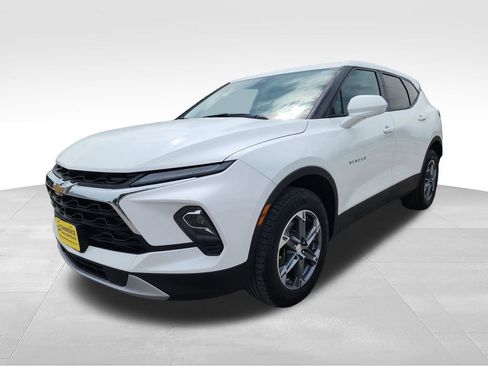 Used 2023 Chevrolet Blazer LT AWD/4WD image 4