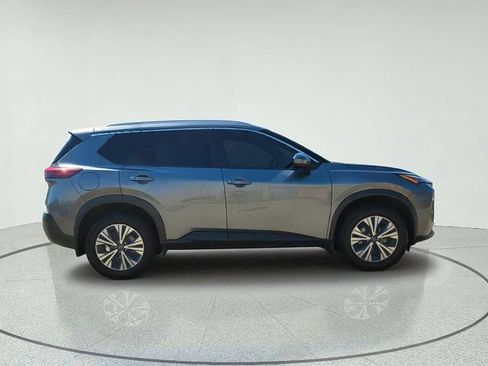 Used 2023 Nissan Rogue SV w/ SV Premium B Package AWD/4WD image 2