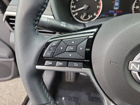 Used 2023 Nissan Altima 2.5 SL AWD/4WD image 28