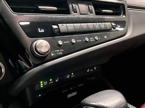 Used 2022 Lexus ES 250 F Sport w/ Accessory Package AWD/4WD image 36