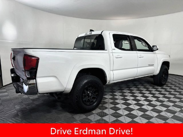 Certified 2021 Toyota Tacoma SR5 RWD image 23