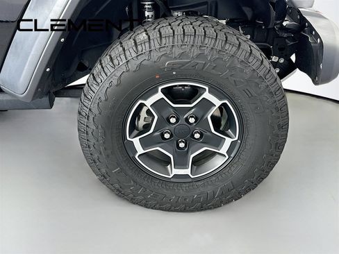Used 2021 Jeep Gladiator Mojave AWD/4WD image 35