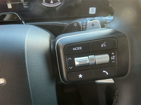 New 2025 Hyundai Santa Fe XRT image 19