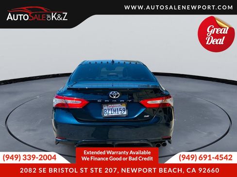 Used 2019 Toyota Camry SE w/ Carpet Mat Package FWD image 5